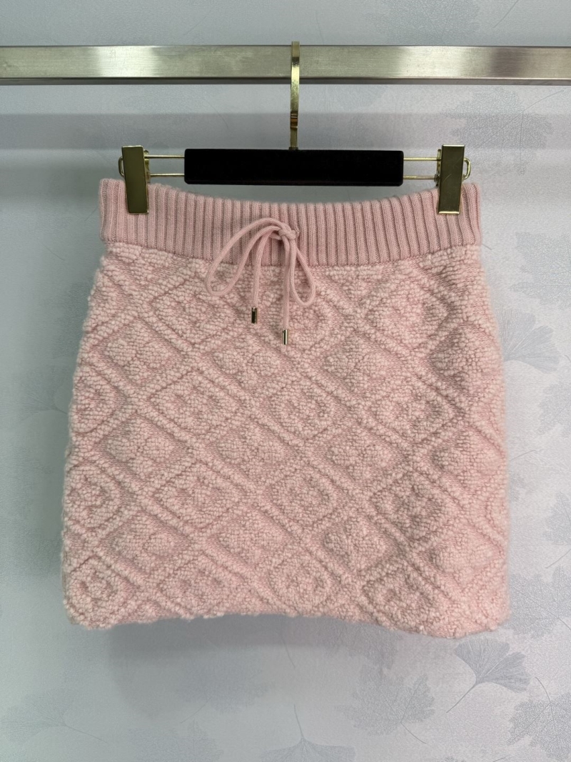 l0vis Vvtt0n sweaters